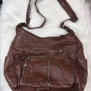 Bueno Chocolate Brown Leather Shoulder Bag good conditions"
